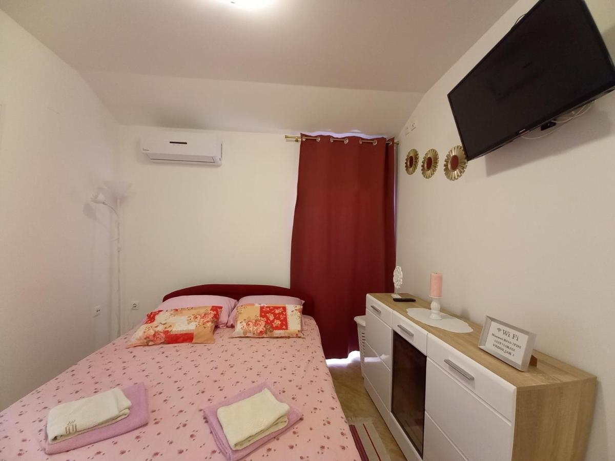 Apartment & Studio Vrdoljak Sveti Anton  Екстер'єр фото