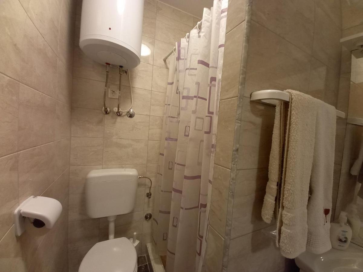 Apartment & Studio Vrdoljak Sveti Anton  Екстер'єр фото