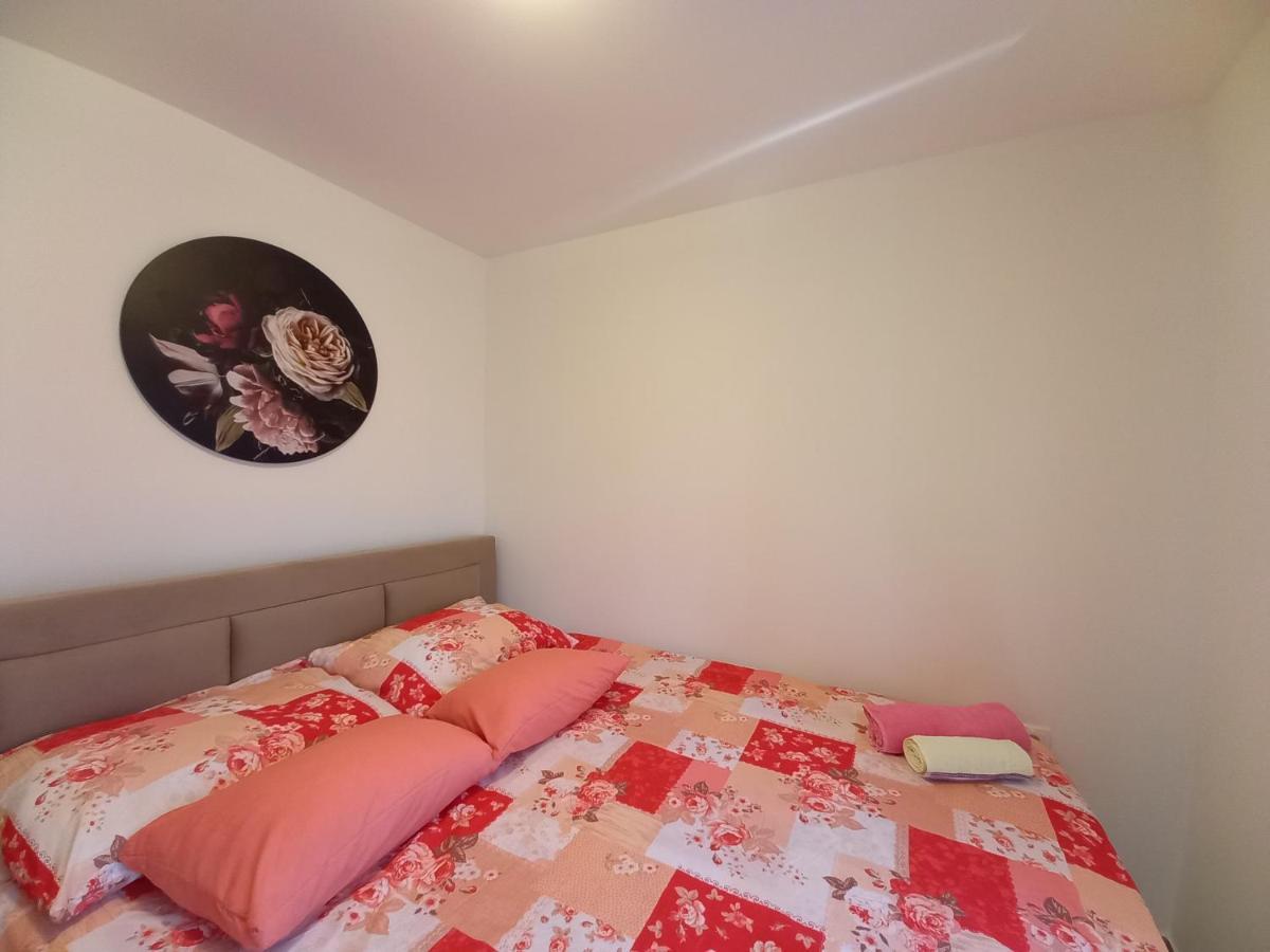 Apartment & Studio Vrdoljak Sveti Anton  Екстер'єр фото