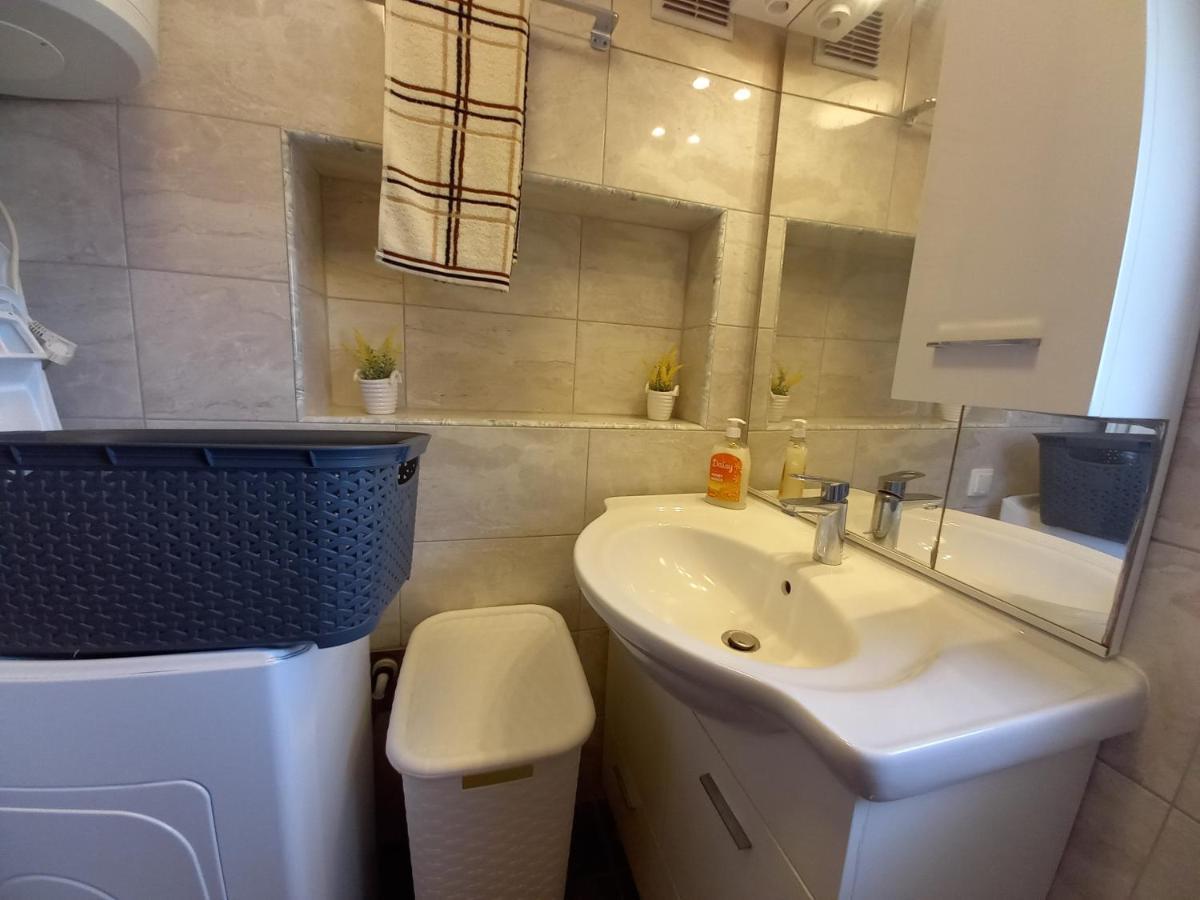 Apartment & Studio Vrdoljak Sveti Anton  Екстер'єр фото