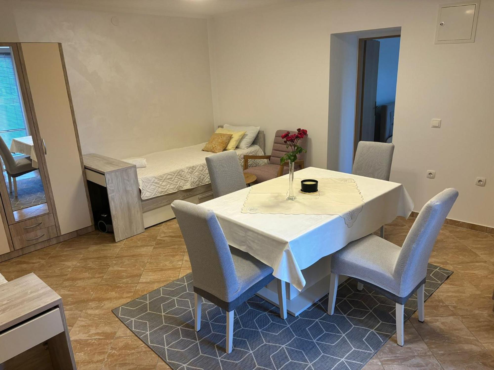 Apartment & Studio Vrdoljak Sveti Anton  Екстер'єр фото
